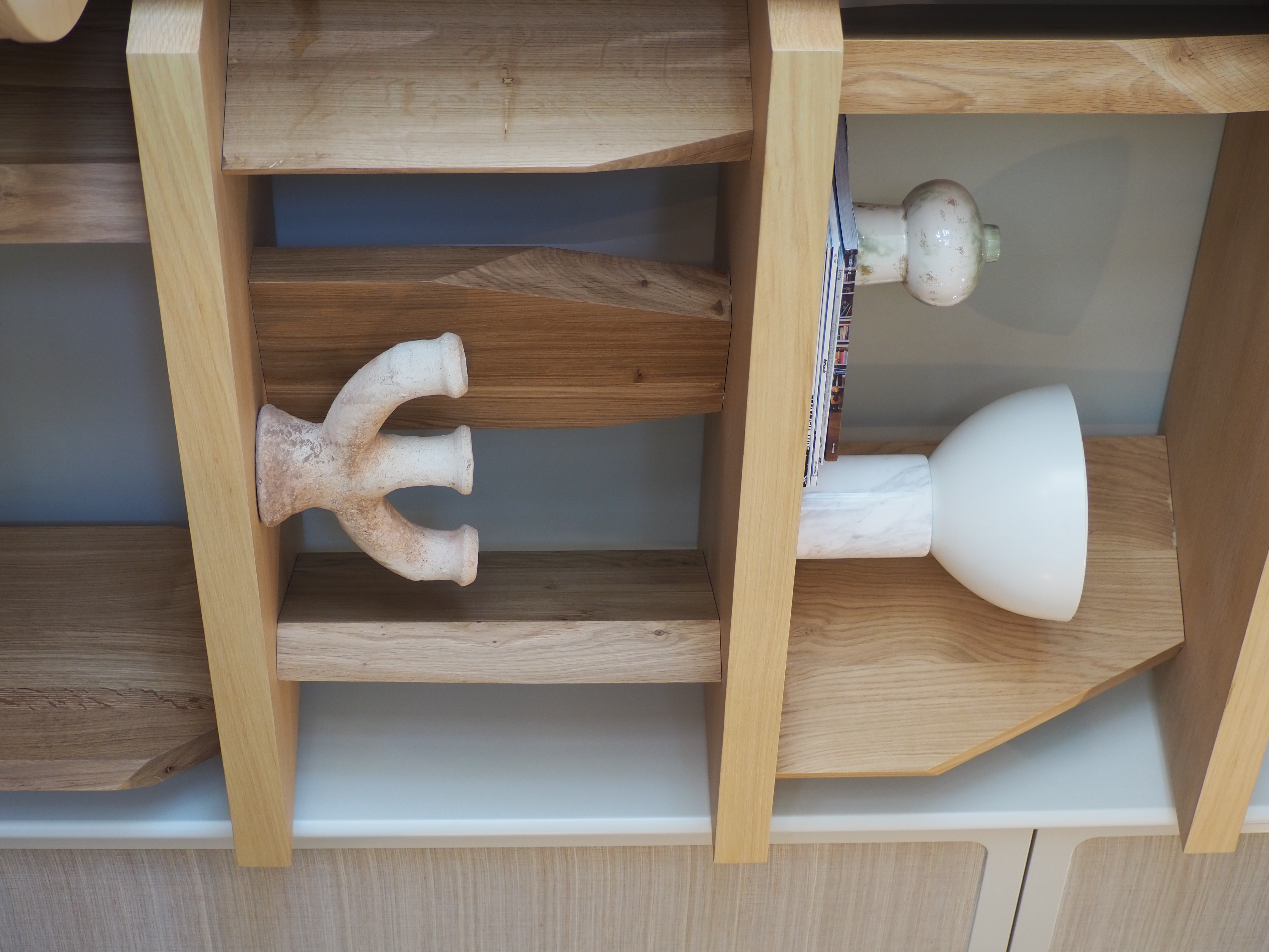 Memoria Shelf